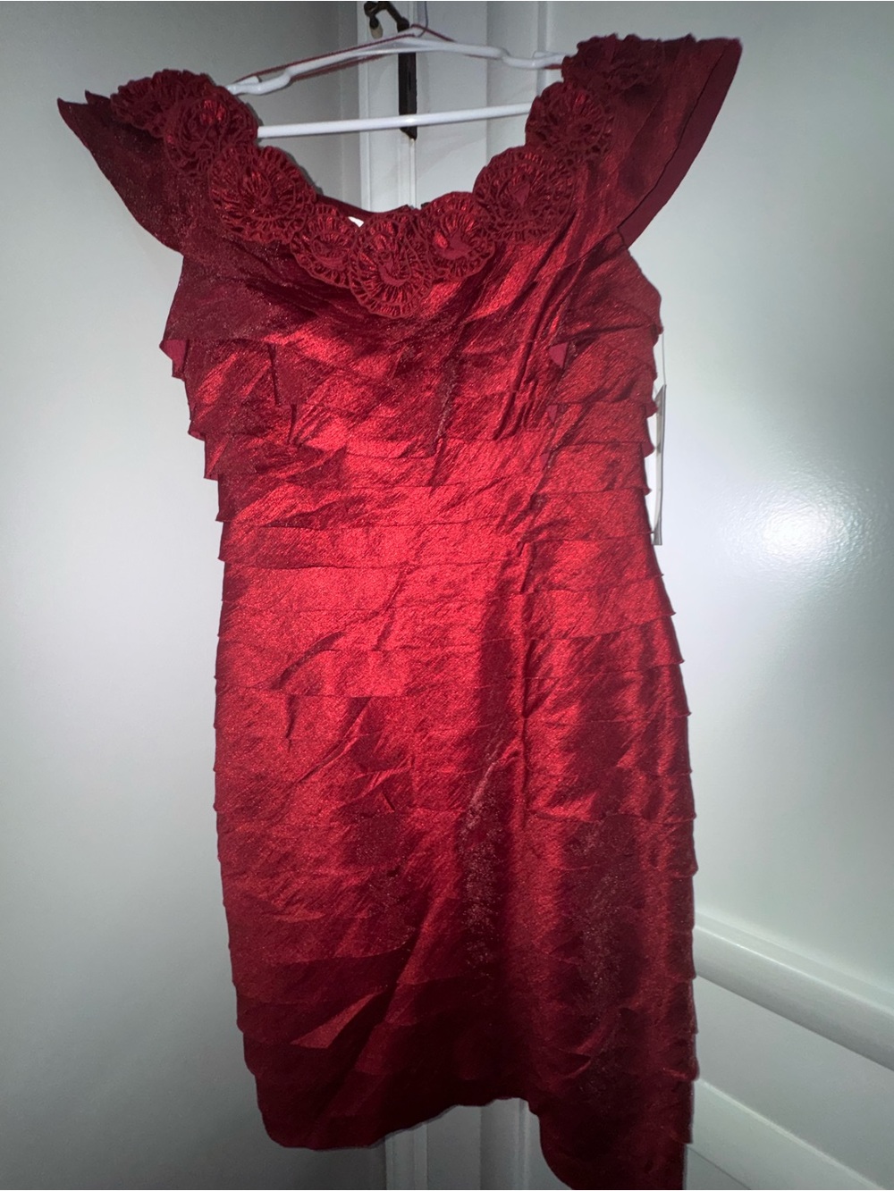 London Times Red Ruffled Midi Dress with Lace Yoke
